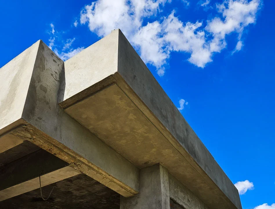 Detalles de molduras de proyecto en construcción